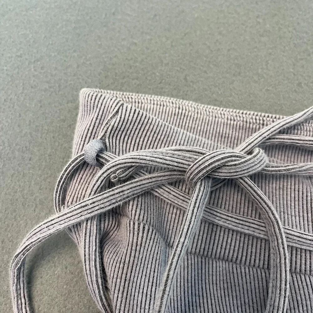 Gymshark Womens Size Medium Leggings Belted Ribbed‎ Knit Tulip Hem Purple Lounge - Picture 5 of 11